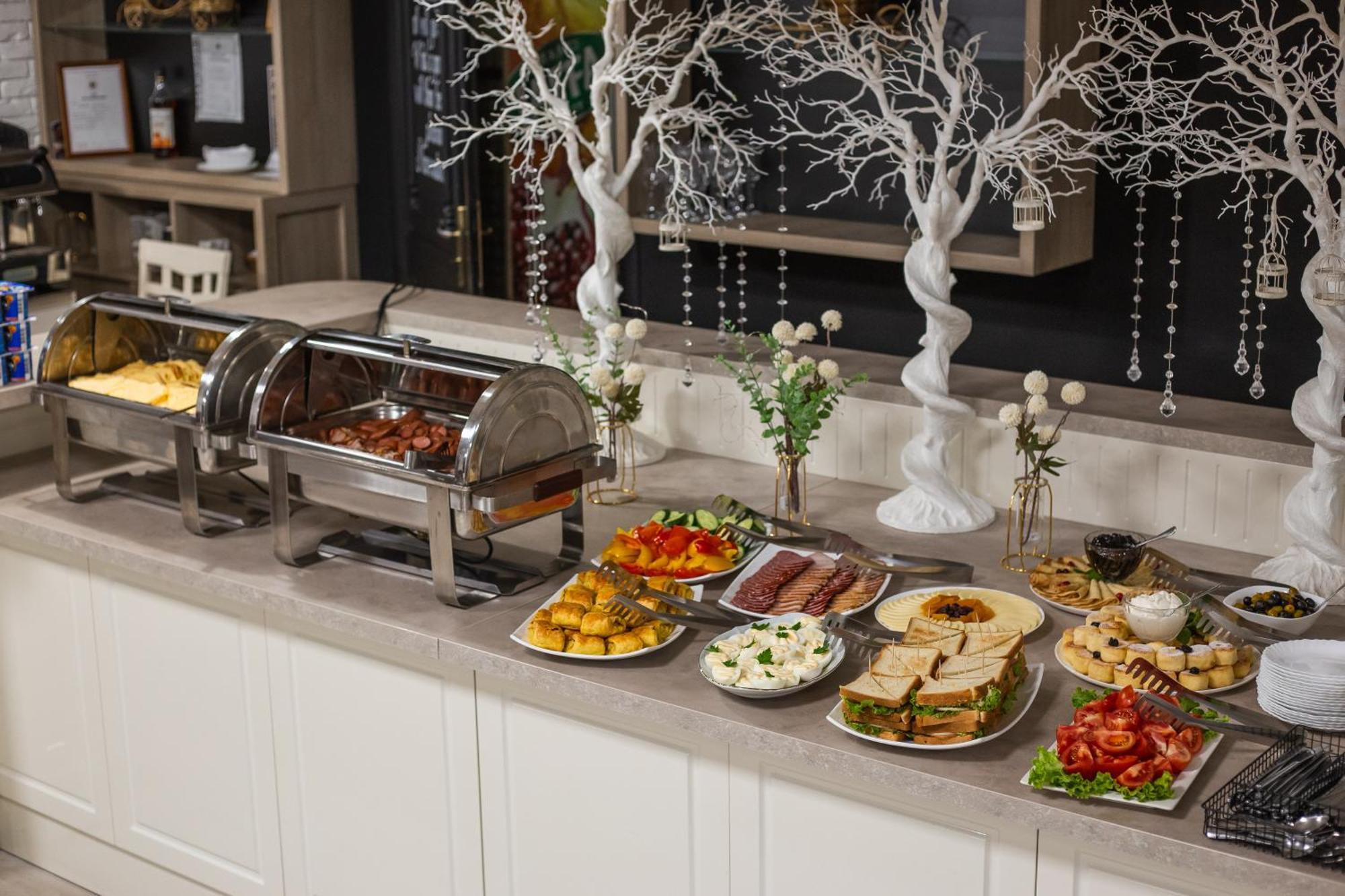 Lidolux Bed & Breakfast Balti Eksteriør bilde